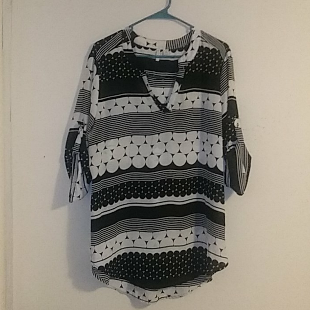 Est. 1946 Women's Black&White Sheer Blouse 14/16W